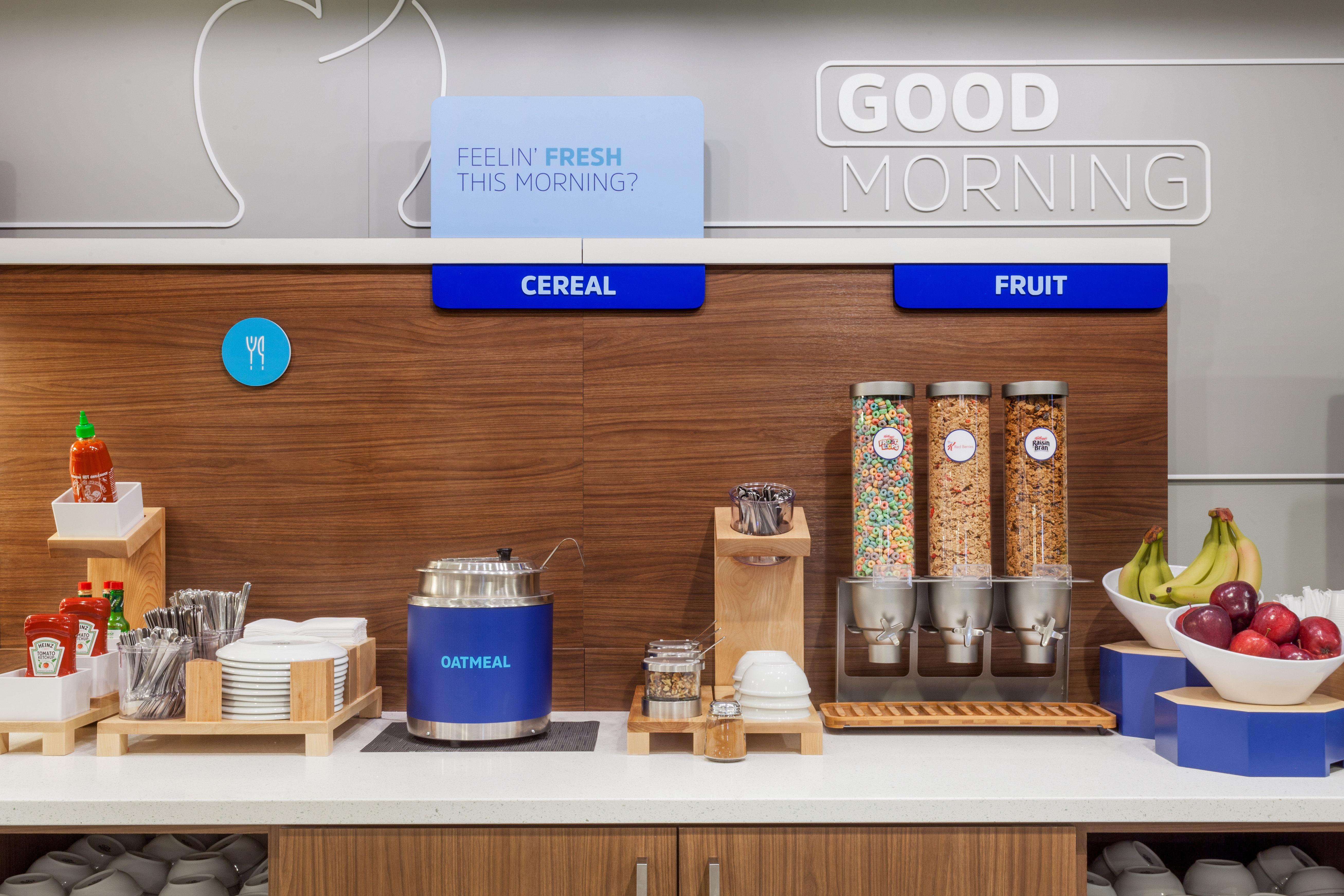 Holiday Inn Express Hotel & Suites Colby By Ihg Εξωτερικό φωτογραφία