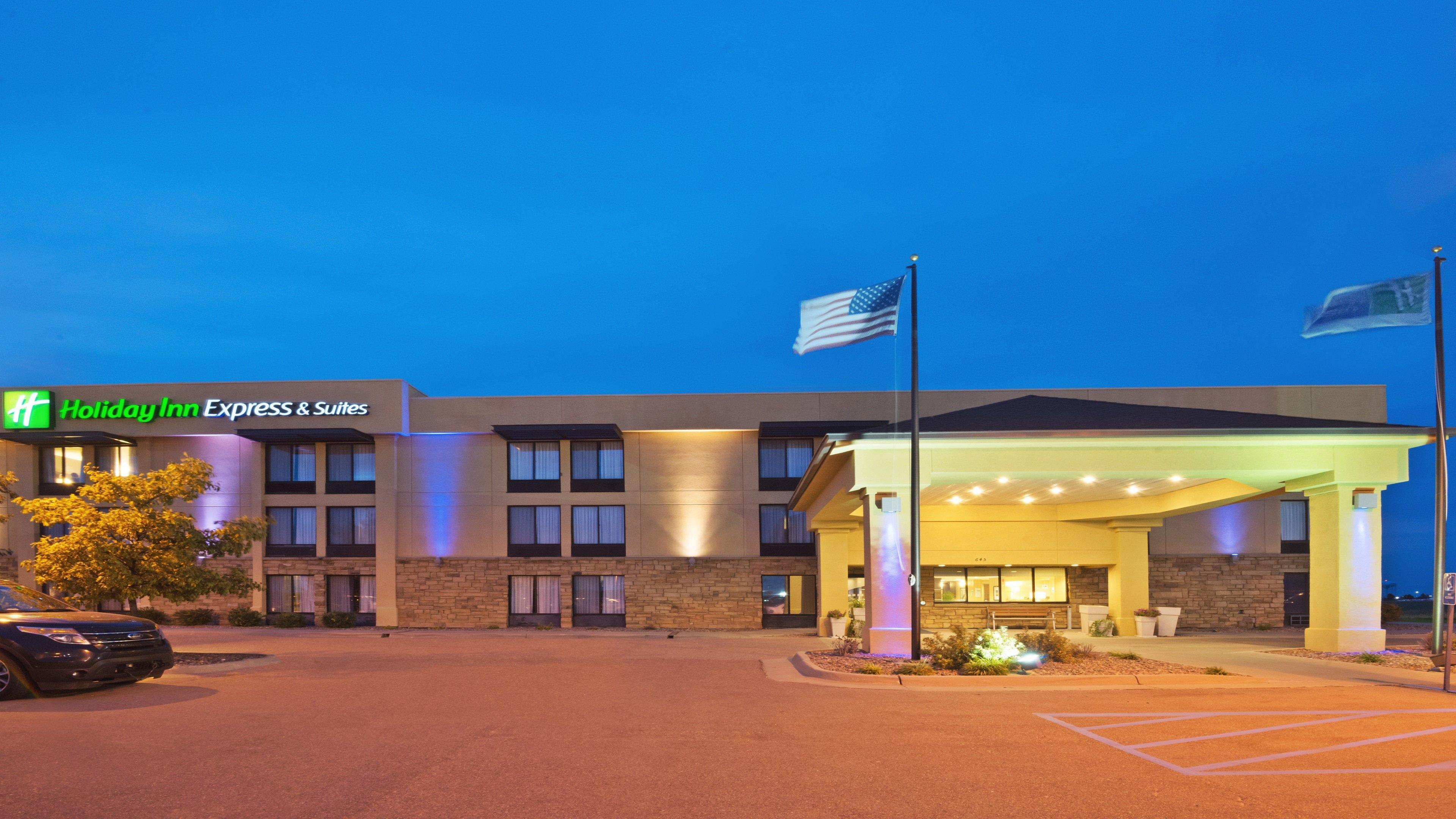 Holiday Inn Express Hotel & Suites Colby, An Ihg Hotel Εξωτερικό φωτογραφία